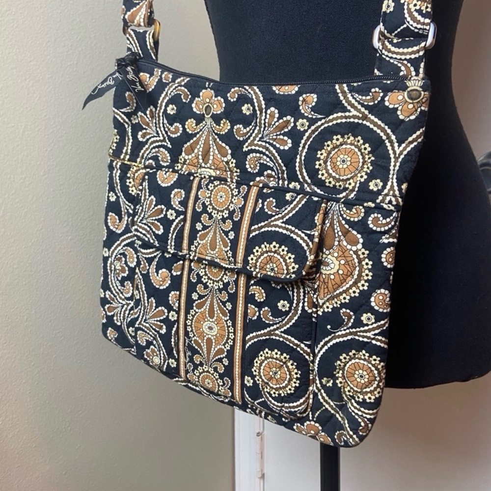Vera Bradley Retired Cafe Latte Shoulder Bag and Matching Coin Purse Set - Picture 6 of 10